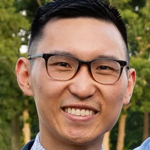 Dr. Kevin Zuo